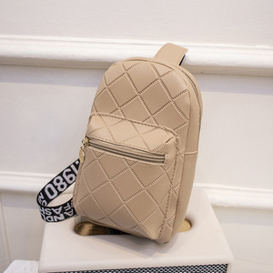 <span class=keywords><strong>Sac</strong></span> de Poitrine Femme Élégant et Léger, <span class=keywords><strong>Sac</strong></span> Bandoulière pour le Shopping, les Voyages et le Quotidien, Portage Mains Libres - Product Image 2