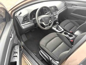 Hyundai Elantra Lingdong 1.6 GLX Elite <span class=keywords><strong>2016</strong></span> con Transmisión Automática, Sedán Usado Popular, de Gasolina, Resistente y Confiable - Product Image 5