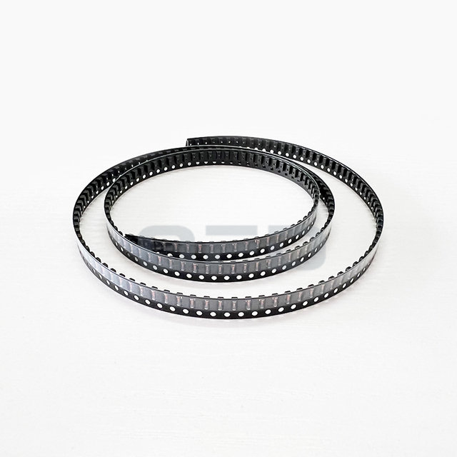 ZMM15 LL-34 Zener Diode Surface Mount SMD 15V 500mW 6% 2-Pin Mini-MELF Single Zener Diodes ZMM15