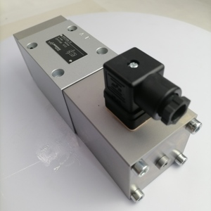 Vannes hydrauliques à clapet actionnées par solénoïde WANDFLUH AM22100b-G24 - Product Image 4