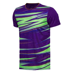 Conjunto de Uniforme de Fútbol OEM Económico, Camiseta de Fútbol Personalizada con Impresión por Sublimación, 100% Poliéster, Logotipo Personalizado para Hombre y Unisex - Product Image 1