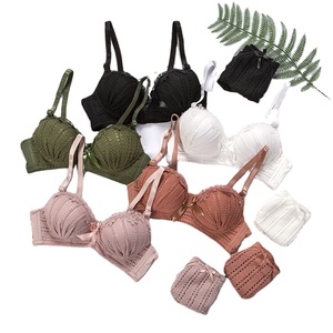 Set Bra dan Celana Dalam Seksi Bergaya Desain Baru Lingerie Kupu-Kupu dengan Dekorasi Renda Berlubang dan Pita 2 Potong Bra Celana Dalam Grosir - Product Image 1