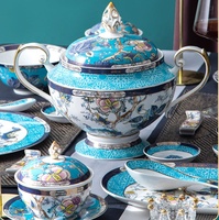 Vaisselle de luxe légère, vaisselle haut de gamme pour la maison, ensemble de bols et d'assiettes en porcelaine fine