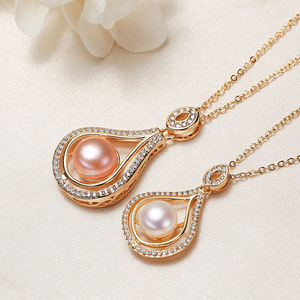 Collar de Oro Estilo Étnico al por Mayor con Colgante de Perla de Agua Dulce, Suministros para Puestos de Niñas, Colgantes y Dijes de Diamantes, Joyería de Zhuji - Product Image 1