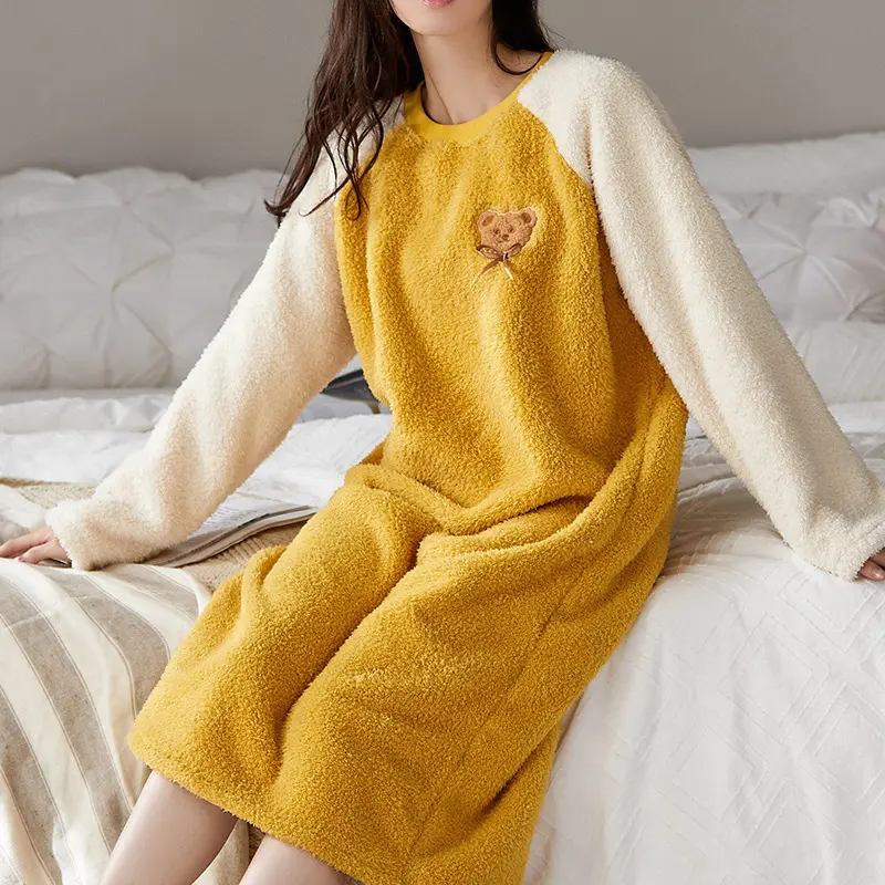 निर्माता महिलाओं के Thickened चावल गिरी एक प्रकार का वृक्ष आकस्मिक पजामा सरल लंबी आस्तीन स्वेटर Nightgown