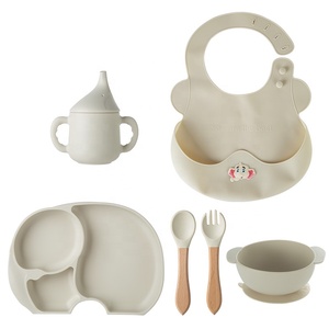 Lot de 2 ustensiles d'alimentation <span class=keywords><strong>pour</strong></span> bébé en silicone de qualité alimentaire sans BPA, modèle HY-MD23005 Hongyu (bol, tasse, paille, assiette, bavoirs) - Product Image 1