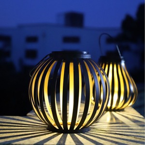 Lámpara Solar LED para Exteriores, Portátil, Colgante, Decoración para Jardín y Patio, 25000 Horas de Duración, con Batería Incluida - Product Image 1