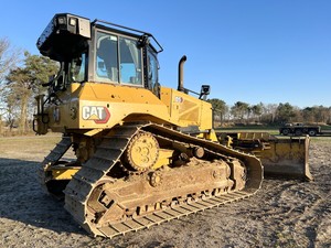 CAT Bulldozer de segunda mano CAT D5 Buen estado Precio bajo Maquinaria de construcción de alta eficiencia para la venta - Product Image 5