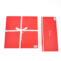 Caja Rígida de Regalo para Damas de Honor, Personalizada y de Lujo, con Tapa Roja y Dorada, para Recuerdos de Boda Elegantes