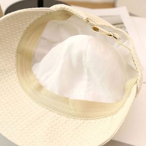 2025 New Arrival Women <b>Sunscreen</b> Fashion Trendy Beret Hat Spring Autumn Outdoor Special Design Beach Sun Hat - Product Image 3