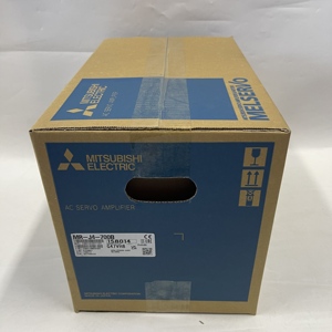 Servoamplificador de CA MITSUBISHI MR-J4-700B - Product Image 1