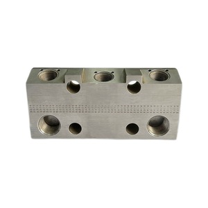 Vanne de commande directionnelle en acier inoxydable 700 bars 600 L/min électrohydraulique norme américaine pour l'industrie alimentaire - Product Image 1
