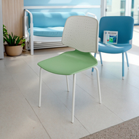 Fauteuil en plastique confortable pour le bureau à domicile Mobilier de salle de classe en acier inoxydable Ensembles scolaires