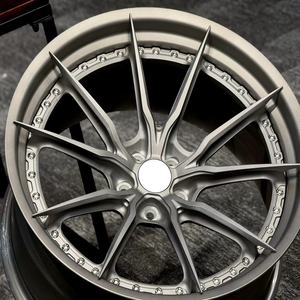 Rines Forjados Personalizados de 2 Piezas 5x130 5x112 5x120 para Porsche <span class=keywords><strong>911</strong></span> GT3 GT2 RS Mercedes-Benz GT BMW M2 M3 M4 <span class=keywords><strong>Ferrari</strong></span> F8 Spider 458 - Product Image 1