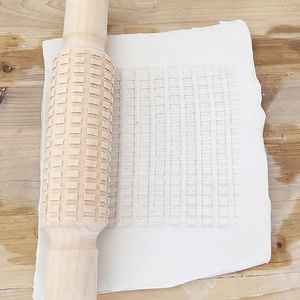 Holz-Prägewalze Montessori Mini-Holz-Teigroller für Kinder - Product Image 5