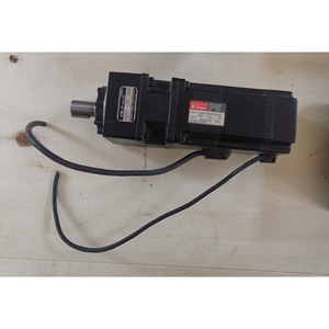 Motor Sanyo P5 P50B07040DCS00D, Equipo de Automatización de Control Industrial - Product Image 3