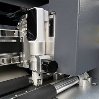 Plotter de Corte de Etiquetas A3MAX4 PRO con Motor Servo de Doble Cabezal de Alta Presión 3000g y Herramienta de Hendido con Ruedas