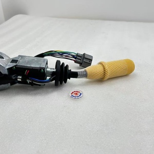 สวิตช์ควบคุมการเดินหน้าและถอยหลัง รุ่น 70152701 สำหรับ 505-19 F.M 540 4CX444 4C 3CX - Product Image 3