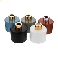 Bouteille diffuseur à roseaux en verre noir mat avec bouchon doré 50ml 100ml 200ml, design givré sérigraphié cylindrique
