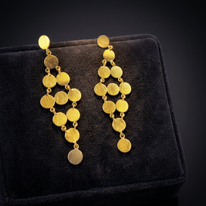Boucles d'oreilles pendantes contemporaines SOUMYA CREATIONS plaquées or, géométriques, minimalistes, style bohème chic, bijoux de fête pour femmes, ethniques, tribaux - Product Image 2