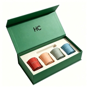 Boîte d'emballage de bougies parfumées à fermeture magnétique haut de gamme, boîte cadeau rigide de luxe en forme de livre avec logo personnalisé, fabricant en gros - Product Image 2