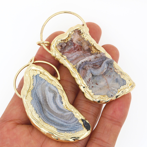 Agate blanche brute Druzy <span class=keywords><strong>Geode</strong></span> pendentif 18K plaqué or cristal guérison bijoux bricolage accessoire <span class=keywords><strong>trouver</strong></span> - Product Image 1