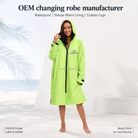 Robe de surf imperméable doublée en sherpa, à capuche, pour toutes les saisons, pour enfants et adultes, utilisation en extérieur