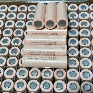 Support de batterie 3.7V 30A 3000mAh 18650 pour lampes de poche et mini-ventilateurs, compatible batteries lithium-ion - Product Image 3