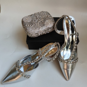 Set di <span class=keywords><strong>Scarpe</strong></span> e Borsa da Sposa in <span class=keywords><strong>Argento</strong></span> con Strass per <span class=keywords><strong>Donna</strong></span>, Tacchi Alti e Sandali con Cristalli, Pochette di Lusso - Product Image 5