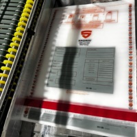 Sacs sous vide anti-effraction en PEHD rouge durable pour la protection des documents et dossiers confidentiels