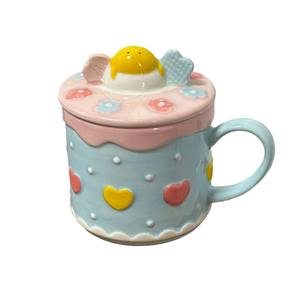 แก้วเซรามิกโลลิต้าพร้อมฝาปิดสำหรับเด็กผู้หญิง ลายสตรอว์เบอร์รีแบบนูนใต้เคลือบ รูปหัวใจ - Product Image 5