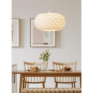 โคมไฟเพดานสไตล์มินิมอลสีครีมสำหรับห้องรับประทานอาหาร ห้องนอน ทางเข้า ห้องเด็ก โคมไฟระย้าและโคมไฟเพดานสุดชิค - Product Image 3