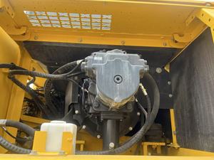 รถขุดตีนตะขาบ Komatsu PC400 มือสอง ปี 2024 น้ำหนัก 38 ตัน นำเข้าจากญี่ปุ่น พร้อมเครื่องยนต์ Cummins ปั๊ม และเกียร์ สำหรับงานเหมือง - Product Image 6
