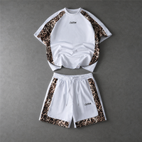 Ensemble deux pièces tricoté sur mesure pour homme, motif léopard, t-shirt à manches courtes et short décontracté à cordon de serrage, OEM ODM, logo personnalisé