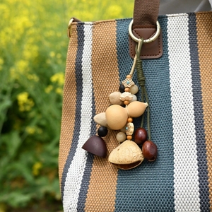 Wholesale Natural Fruit Shell Keychain Bag Charm Hand‑crafted Mini <b>Wind</b> <b>Chime</b> Bohemian Style Bag Accessory - Product Image 3