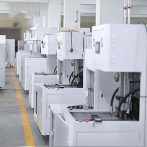 Macchine per Soffiaggio Plastica Semi-Automatiche a <span class=keywords><strong>2</strong></span>-4 Cavità per PE, PP, ABS, Macchina per Stampaggio e Soffiaggio Bottiglie PET - Product Image 3