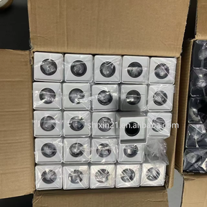 प्रसारण माइक्रोफोन टीवी साक्षात्कार में त्रिकोणीय माइक फ्लैग स्टेशन को बॉक्स आवश्यक माइक्रोफोन शैली में छेद के साथ कवर करता है - Product Image 6