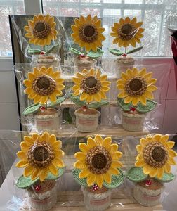 Flores tejidas a <span class=keywords><strong>ganchillo</strong></span> <span class=keywords><strong>de</strong></span> girasol <span class=keywords><strong>de</strong></span> una sola capa al por mayor, girasol tejido hecho a mano con acabado <span class=keywords><strong>de</strong></span> <span class=keywords><strong>ganchillo</strong></span> en maceta - Product Image 3