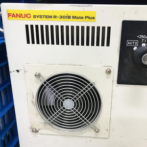 คอนโทรลเลอร์หุ่นยนต์ CNC ของแท้ FANUC รุ่น LR Mate 200 ID A05B-2651-B011 - Product Image 3