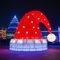 Schlüsselfertige Beleuchtungslösung für Außenbereich: Riesige Weihnachtsmann-Mütze Lichtstatue, Weihnachtsdekoration, Winterfest-Laternen