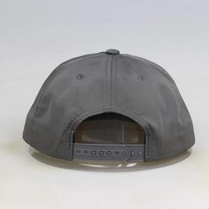 หมวกแก๊ปปักลาย 3 มิติ แบบสั่งทำขายส่ง ผ้าไนลอน ระบายอากาศ กันน้ำ ทรง 6 แผง ไม่มีโครงสร้าง เหมาะสำหรับกิจกรรมกลางแจ้ง ผลิตในเวียดนาม - Product Image 5