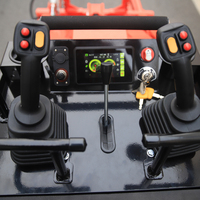 Mini-chargeuse sur chenilles avec moteur diesel Kubota EPA 25 CV, capacité de charge de 650 kg, accessoires pour aménagement paysager