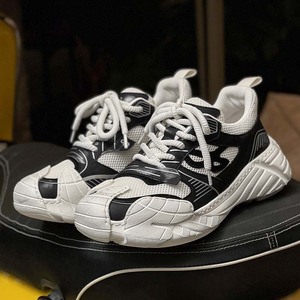 Chaussures de sport pour hommes Empire Pipe, bout rond, doublure en mesh respirant, semelle extérieure en caoutchouc, lacets, baskets décontractées tendance - Product Image 4