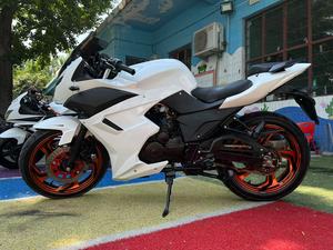 Motocyclette d'occasion Baodiao Horizon Model avec moteur de 250 cm³, vitesse supérieure à 80 km/h, puissance supérieure à 2000 W, performances extrêmement puissantes - Product Image 2