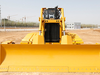 Bulldozer sur chenilles SEM818F de 190 CV avec lame de 4,3 m³ et ripper à tige pour le Nouvel An chinois
