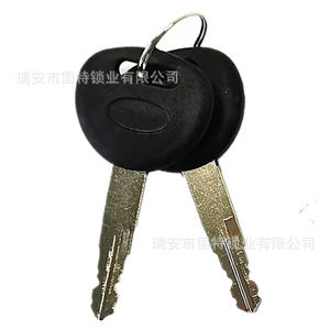 Bouchon de réservoir de carburant avec serrure pour camions Hyundai 310104B000 31180-5HA00 ABS noir avec clé, ajustement sécurisé - Product Image 4