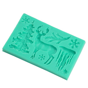 Reindeer Icicle Snowflake Fondant Cake Mold Christmas Silicone Baking DIY Chocolate Mold Reusable - Product Image 5