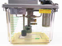 Bomba CNC de lubricación con control PLC Miran 2L