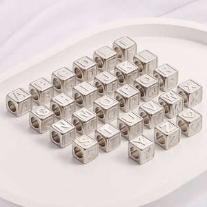 Nouvelle mode 26 lettres en acier inoxydable or et argent bricolage perles pour Bracelet collier femme bijoux à bricoler soi-même - Product Image 5