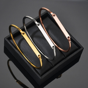 Y169 bán buôn Vòng đeo tay En acier inoxydable PVD 18K vàng mạ trống thanh tự làm tùy chỉnh khắc đồ trang sức thời trang vòng đeo tay & bangles - Product Image 3